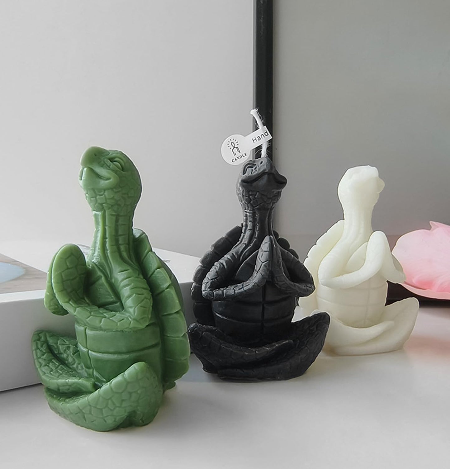 Turtle Yoga Pose Shaped Scented Candle,50G Aroma Soy Wax Decorative Art Candle for Table Photo Prop Birthday,Prefect Gift for Meditation Stress Relief Mood Boosting (Green)