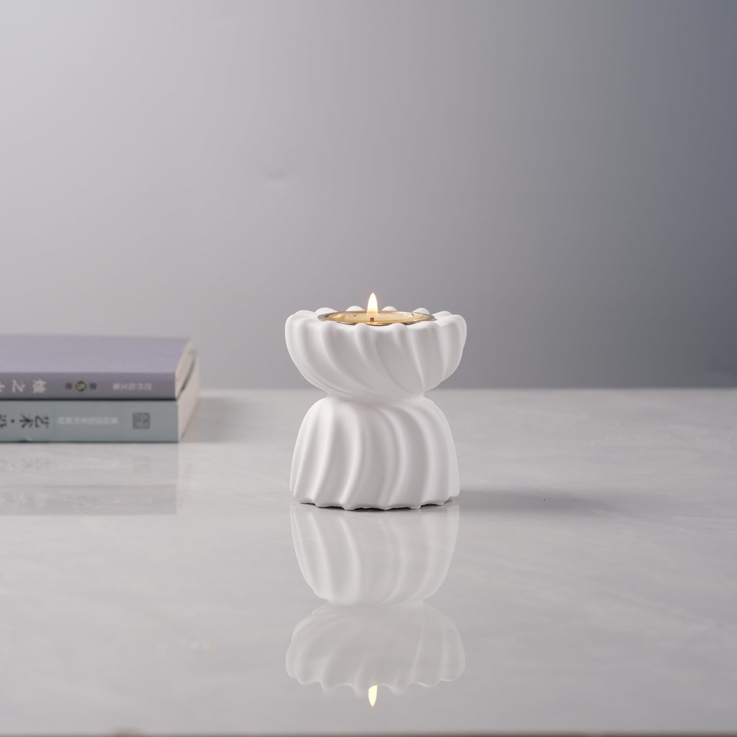 ICNBUYS Twizzle Twist Tealight Holder, Decorative Tealight Candle Holder for Table Display, Romantic Unique Home Décor Aesthetic, Housewarming Gift, Spiral Sculpture Diwali Tea Light Stand Cement