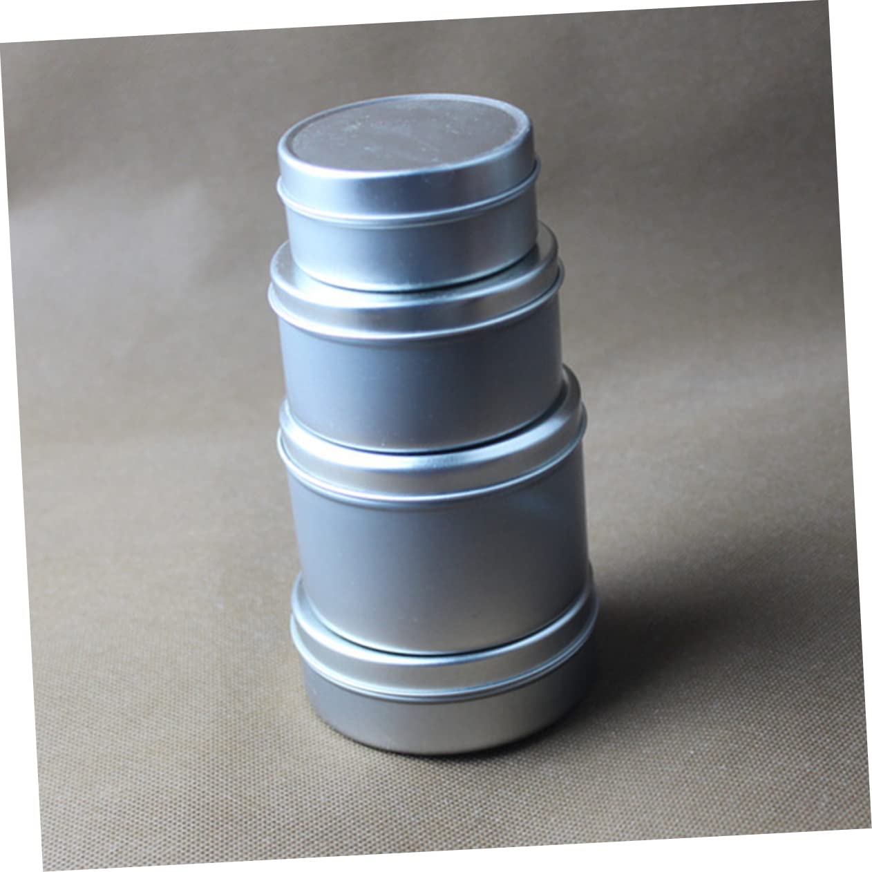 LALAFINA 4pcs DIY Iron Candle Making Tins High-Temperature Resistant Scented Candle Containers for Home Crafts and Beginners and Professionals