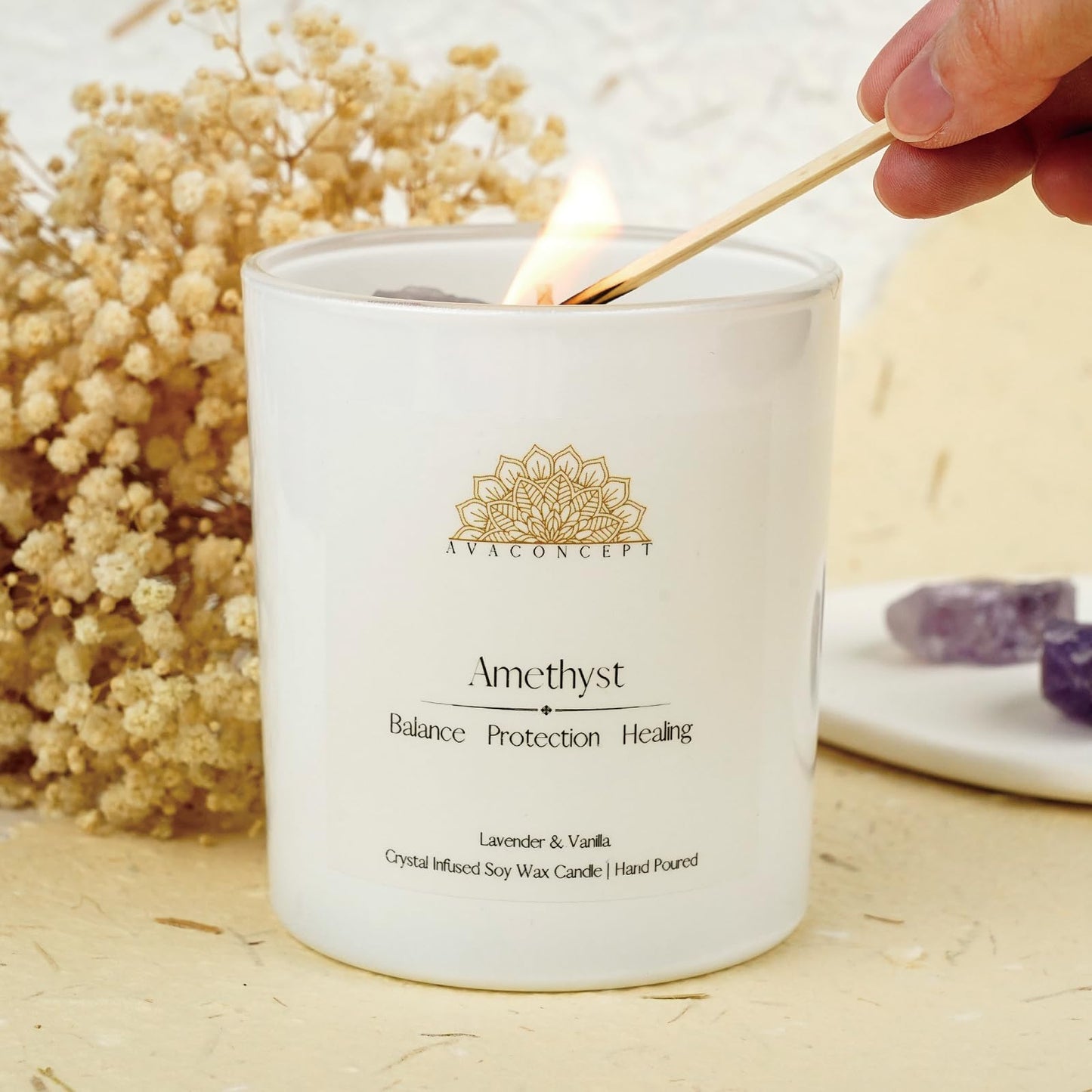 AvaConcept Amethyst Crystal Candle – 10oz / 280g | Lavender & Vanilla Aromatherapy | Hand-Poured Soy Wax | Genuine Healing Crystals Embedded | Balance, Protection & Healing | Pink Gift Box Included