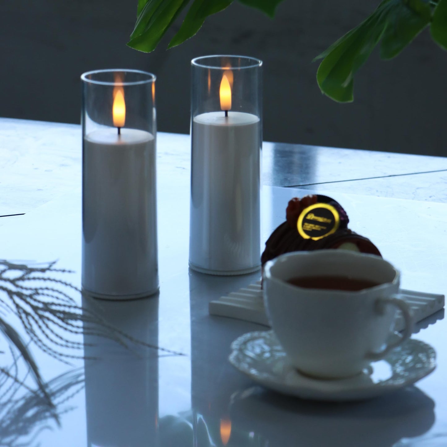 CANDLE CHOICE Indoor Outdoor Flameless Candles with Timer Waterproof Realistic Flickering Battery Operated Pillar LED Lights with Acrylic Shell Wedding Party Christmas Decorations 6 Pack 2”x6” Clear