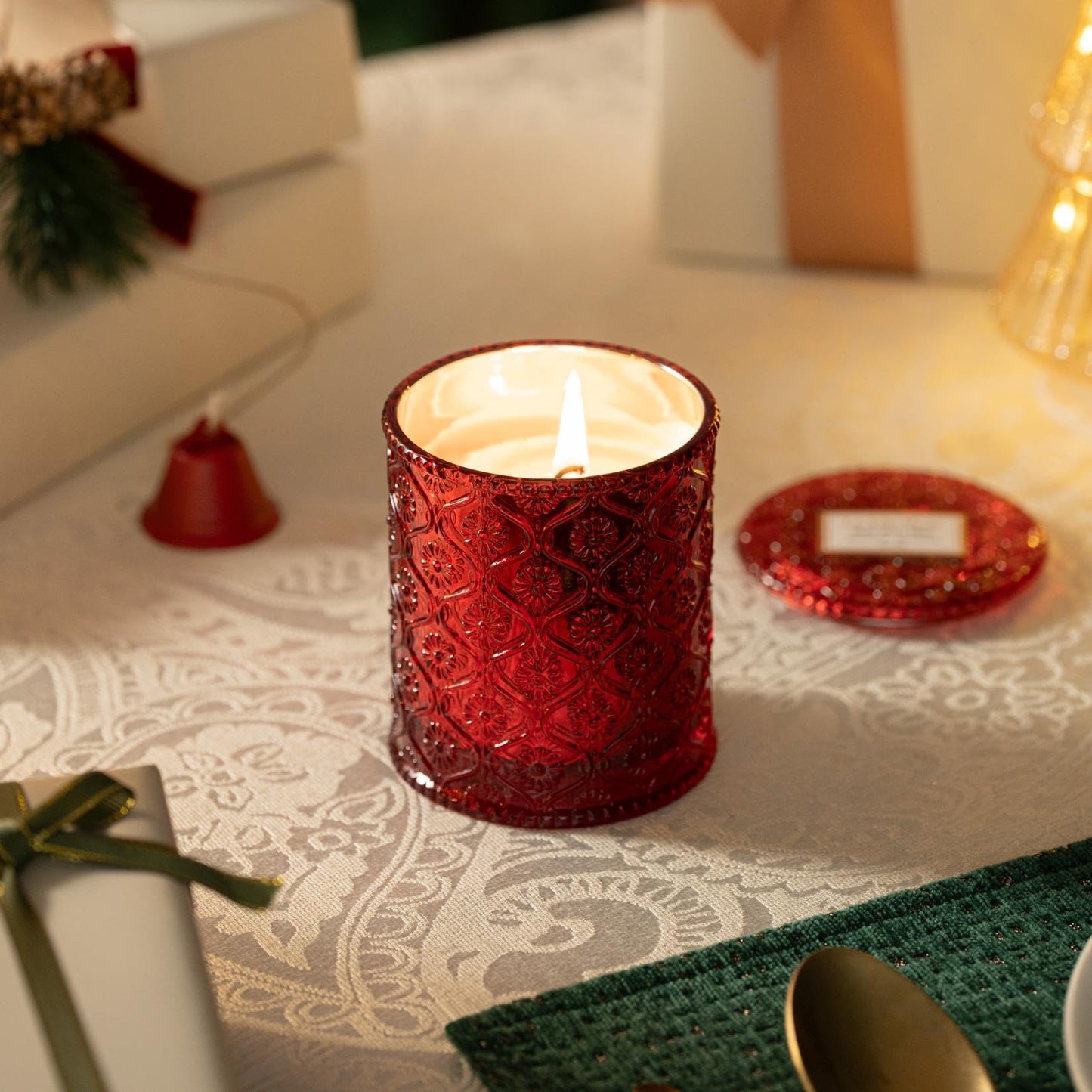 LA JOLIE MUSE Ruby Berry Bliss Scented Candle – Mandarin, Cranberry & Plum | 6 oz Festive Fall Candle | 40 Hours Clean Burn|Vibrant Scent| Gift for Hosts|Fall Tablescapes
