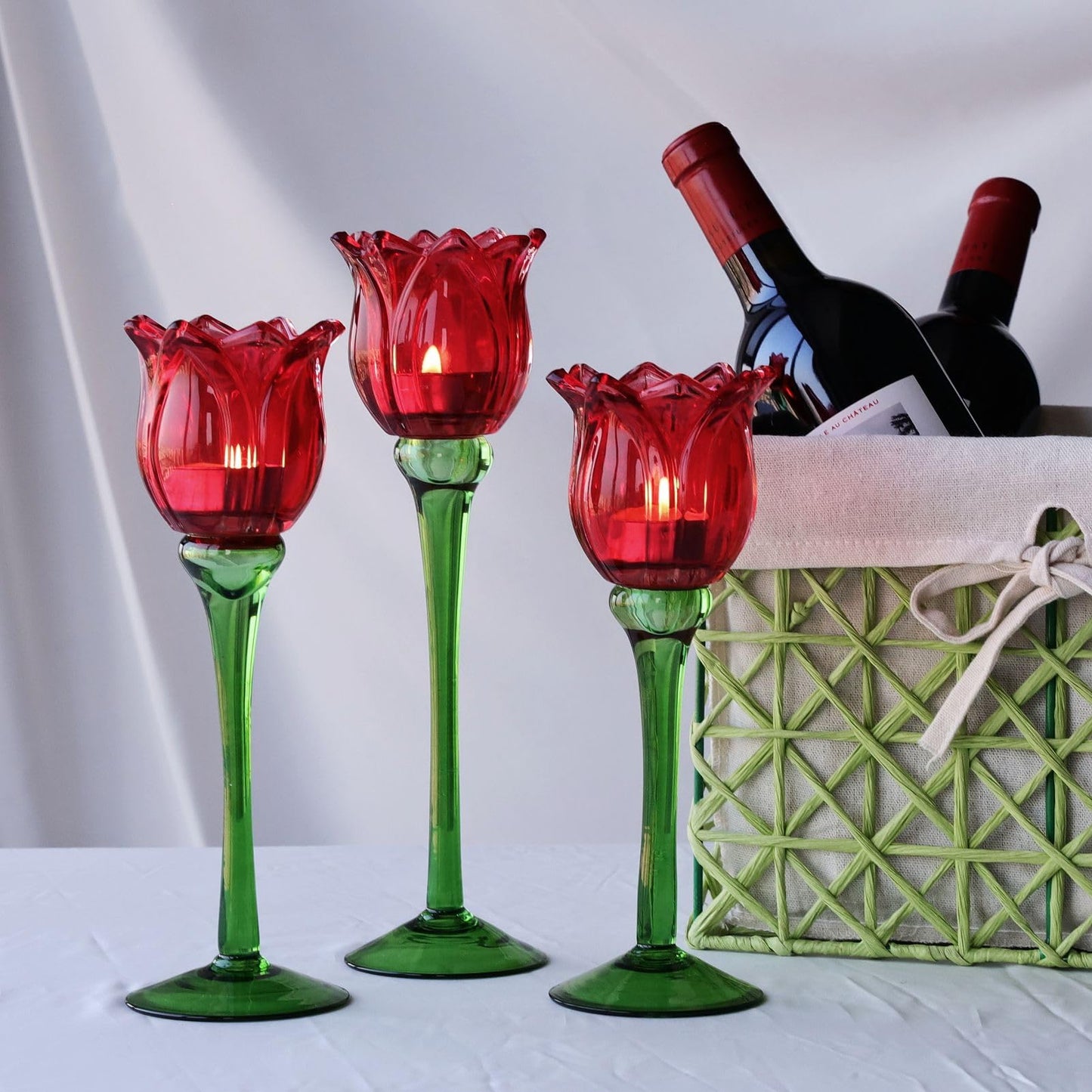 VOHO Red Tulips Candle Holders Gifts for Anniversary, Red Tealight Candle Holder for Christmas Holiday Valentines Decorations, Tulip Tea Light Candle Holders Glass Decor for Romance Tabletop(Set of3)