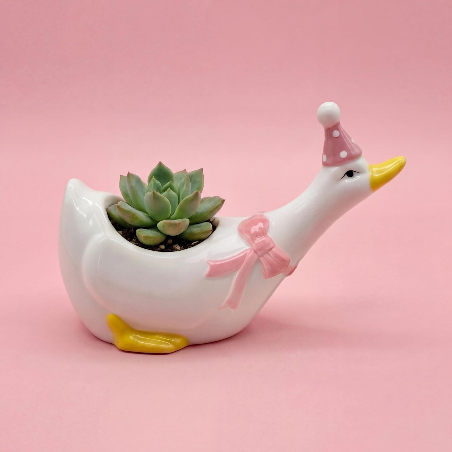 Ferrochef Cute Silly Goose Vase for Flower Funny Ceramic Planter Vase Silly Goose Birthday Party Table Decoration Unique Office Table Decor for Housewarming Teacher Appreciation Gifts(Pink)