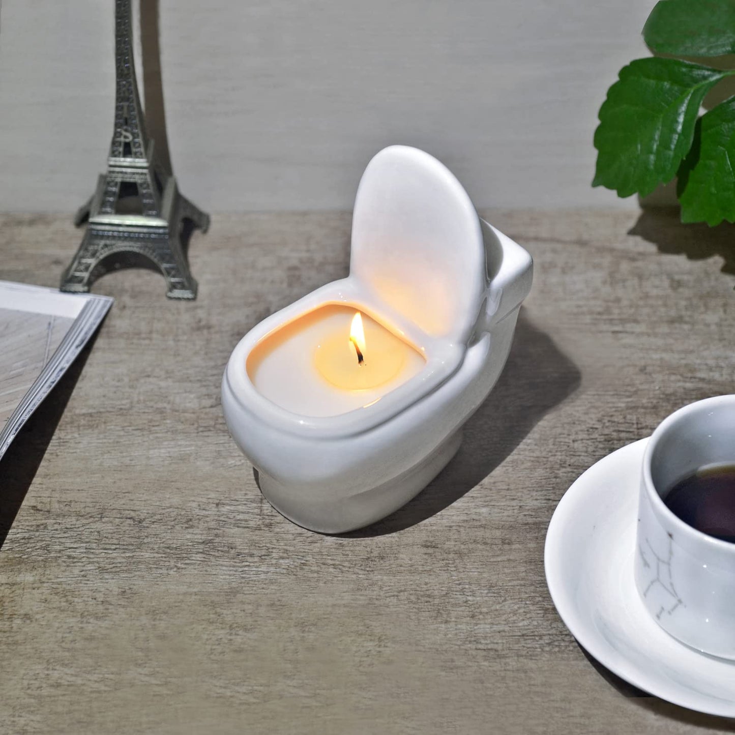 Toilet Shaped Scented Candles,Funny Gag Gift for Women & Men,Sandalwood Fragrance Aromatherapy Candle is 6 Ounces, Burns for Over 42 Hours,Unique Candles for White Elephant Party,Birthday Prank