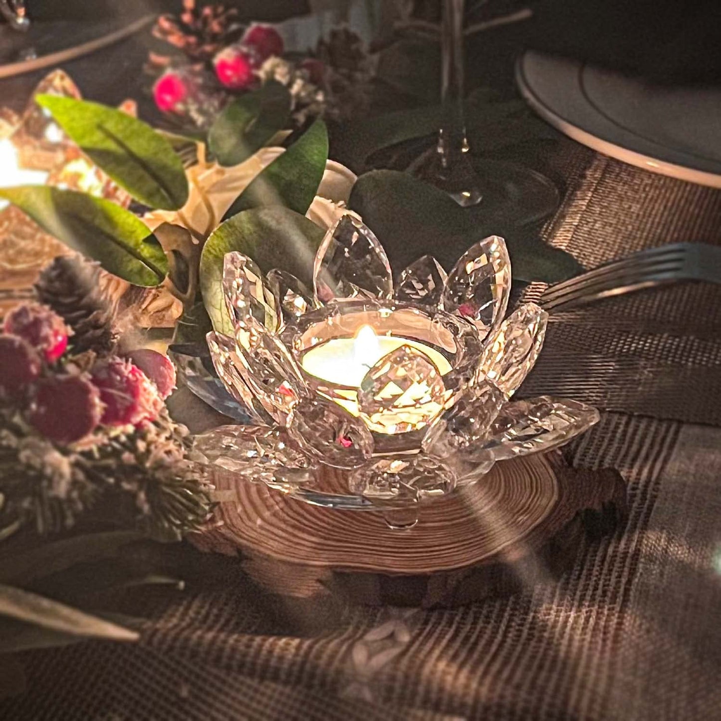 Kolnlala Crystal Lotus Flower Tealight Candle Holders/Glass Tea Light Candlestick Decor Decoration for Christmas Home Wedding Party… (Clean 2pcs)