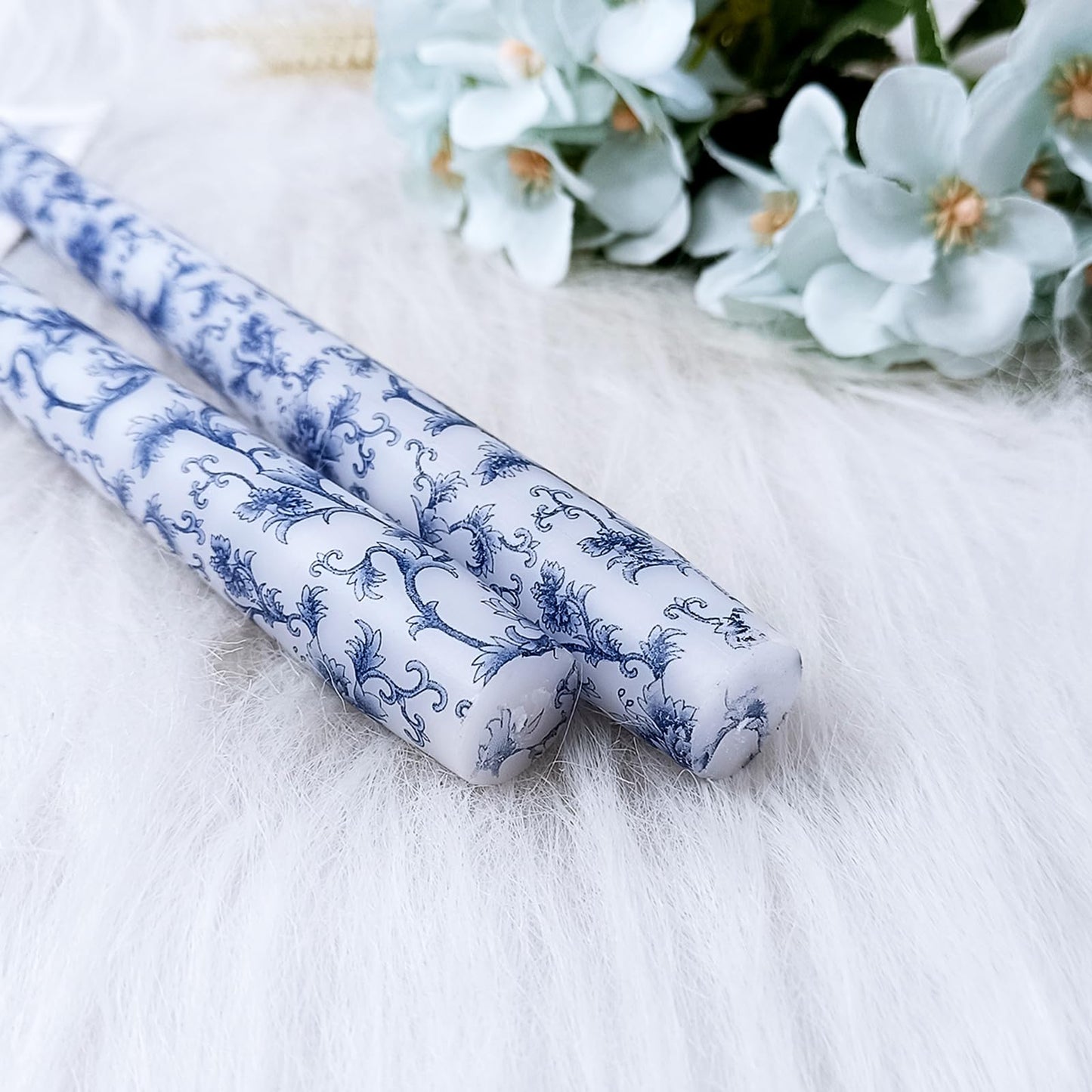 NJAO HOO Candlesticks 10 in Straight Taper Candles Hand Printing Blue and White Candlesticks Tall Tapered Candle Sticks for Home Garden Decor Simple Modern, 2Pcs