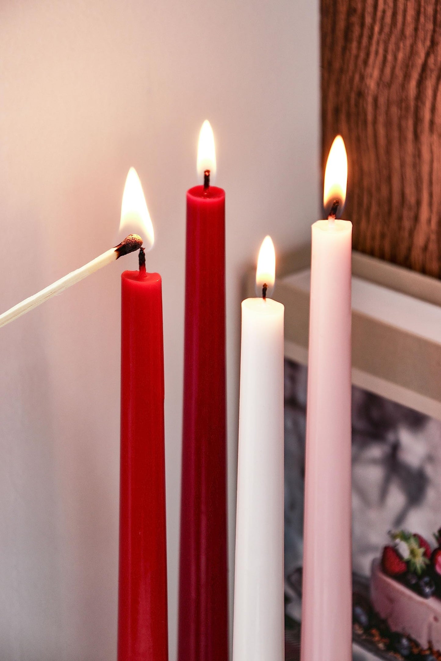 Viyffo 12 Inch Red Taper Candles 4 Pack Unscented Smokeless Long Tall Tapered Candles for Candlesticks Sticks Wedding Home Decor Dinner