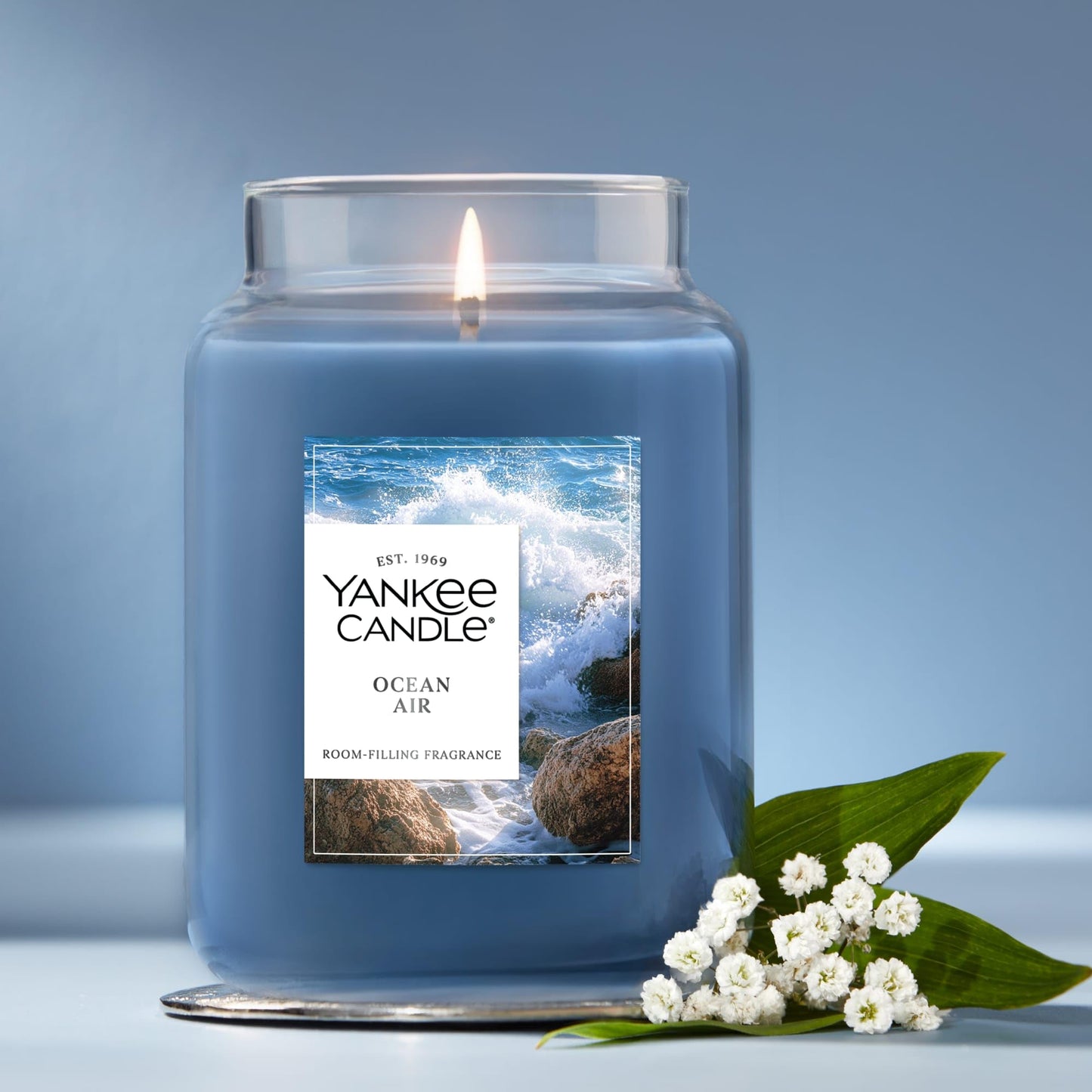 Yankee Candle Ocean Air Scented Candle, 22oz Large Jar with up to 150 Hour Burn Time, Giftable