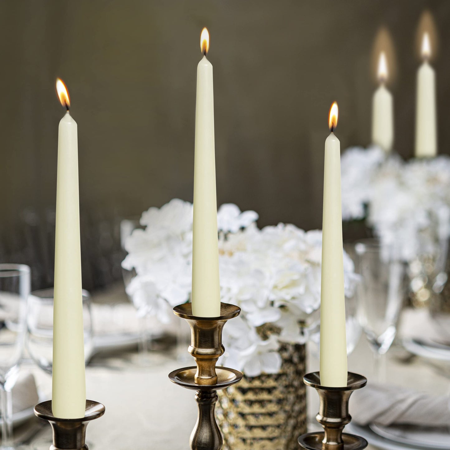 BOLSIUS Ivory Taper Candles 100 Count Bulk Pack - 10 Inch Dinner Candle Set - 7+ Burn Hours - Premium European Quality - Smooth Flame - 100% Cotton Wick - Smokeless & Dripless Household Candlesticks