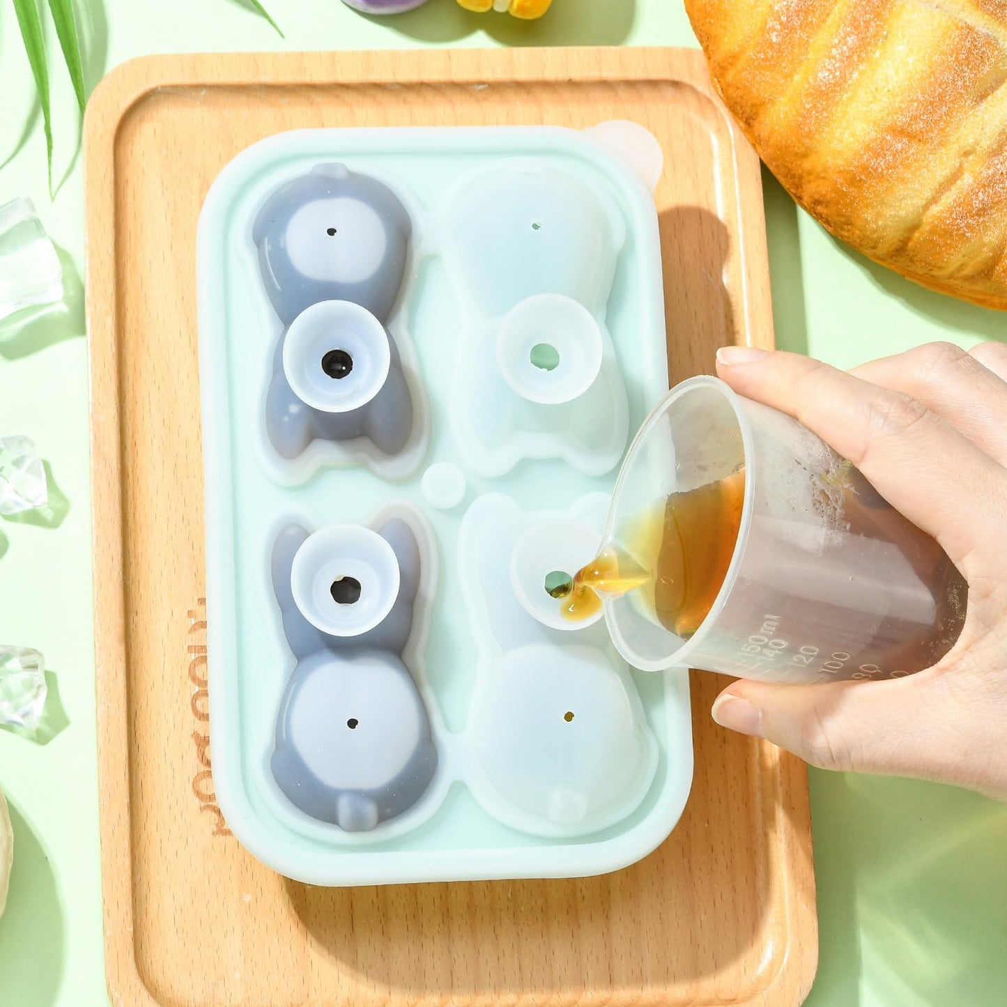 Gythara 3D Bulldog Theme Silicone Ice Molds Animal Cartoon Lovely Dog Molds for DIY Party Epoxy Resin Cocktails Ice Casting Drink Candle Craft Decor