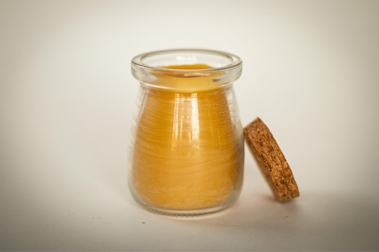 BeeTheLight Beeswax Jar Candle - 100% Pure USA Bees Wax in Glass Container with Cork Lid - Unscented - All Natural Light Honey Scent (3.3 oz w/Cork Lid, Unscented)