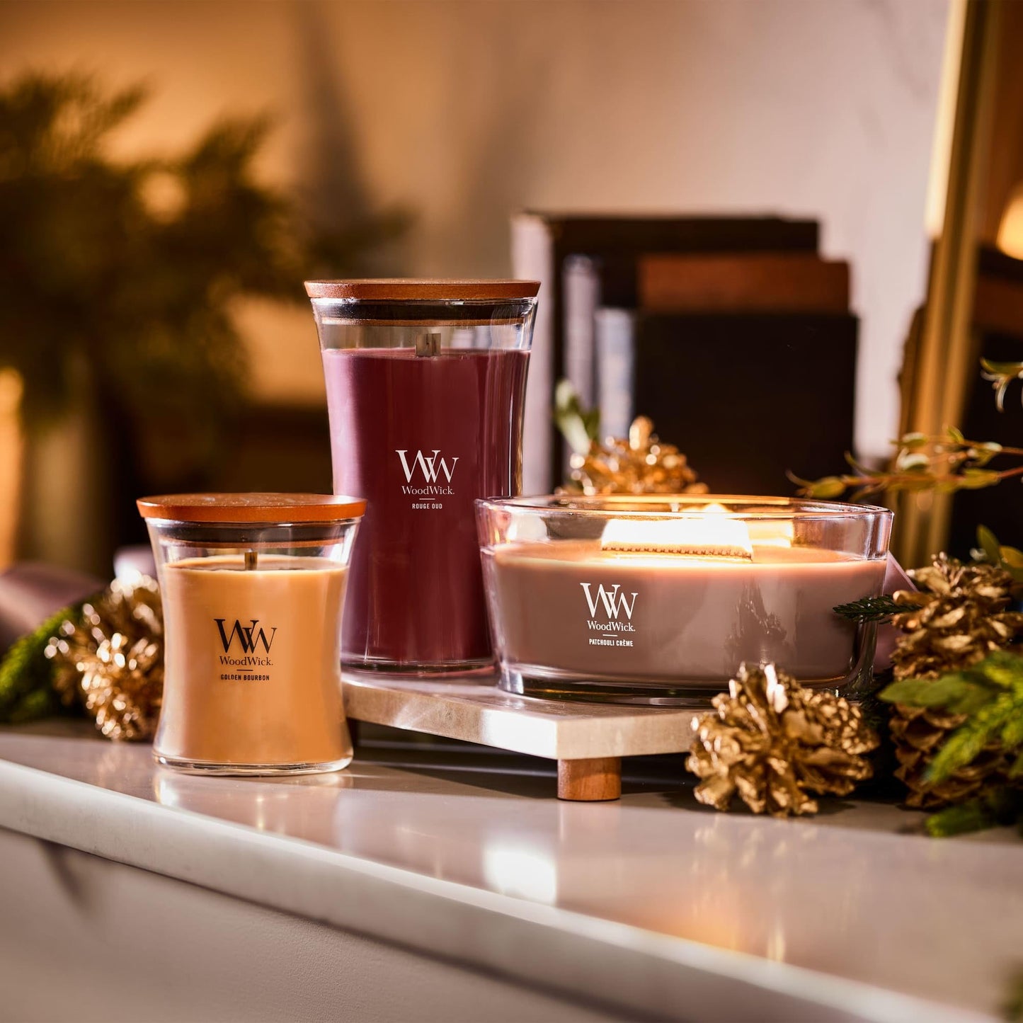 WoodWick Golden Bourbon Holiday Candle Gifts for Women and Men, 9.7 oz Medium Hourglass Candle with Crackling Wick