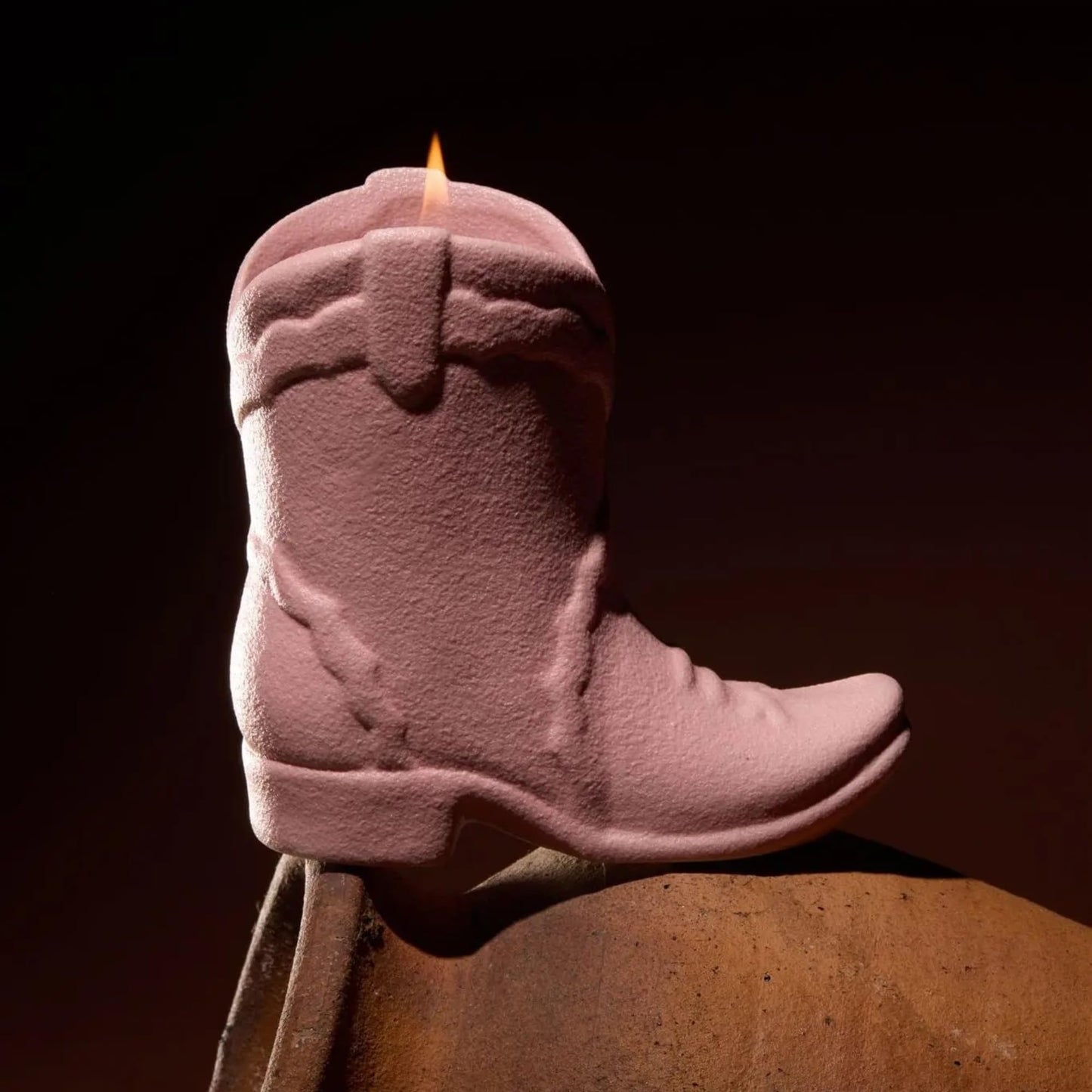 Paddywax Nashville Cowboy Boot Candle Collection Scented Soy Wax in Ceramic Vessel, Home Décor Candle for Living Room, Bedroom & Office, Western Inspired, 6 oz, Yuzu Woods