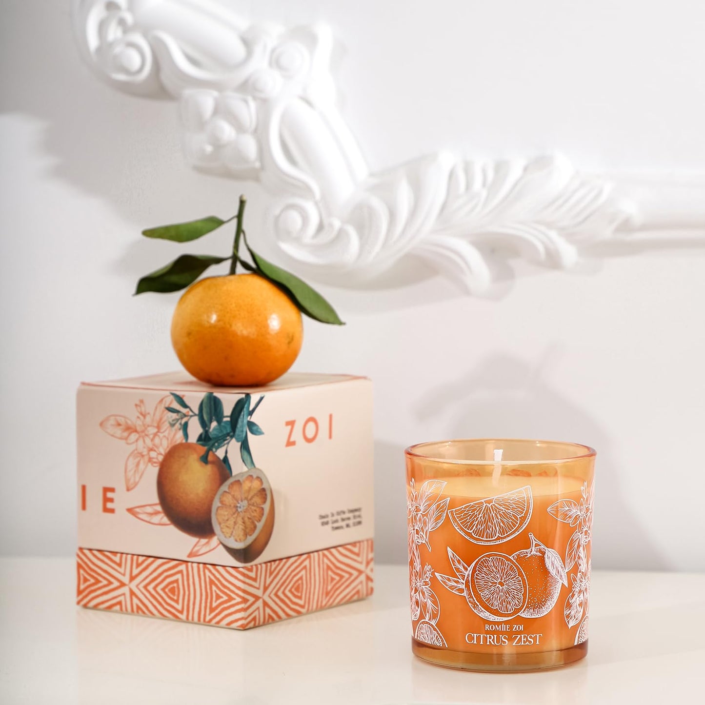 ROMIIE ZOI Scented Candle - Citrus - 6oz Aromatherapy Soy Wax Jar Candle for Home, Gifts for Women - 170g