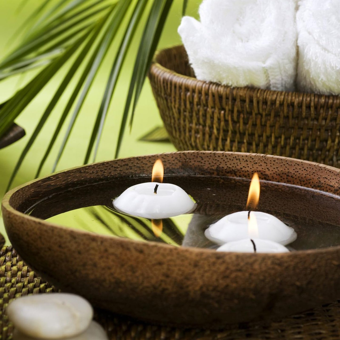 20 Pcs Floating Candles Centerpieces, 1.5 Inch Unscented Floating Candles, Warm Tealights Candles for Wedding, Night, Christmas, Valentine's Day,Home Decor and Party Decoration (White 20pcs)