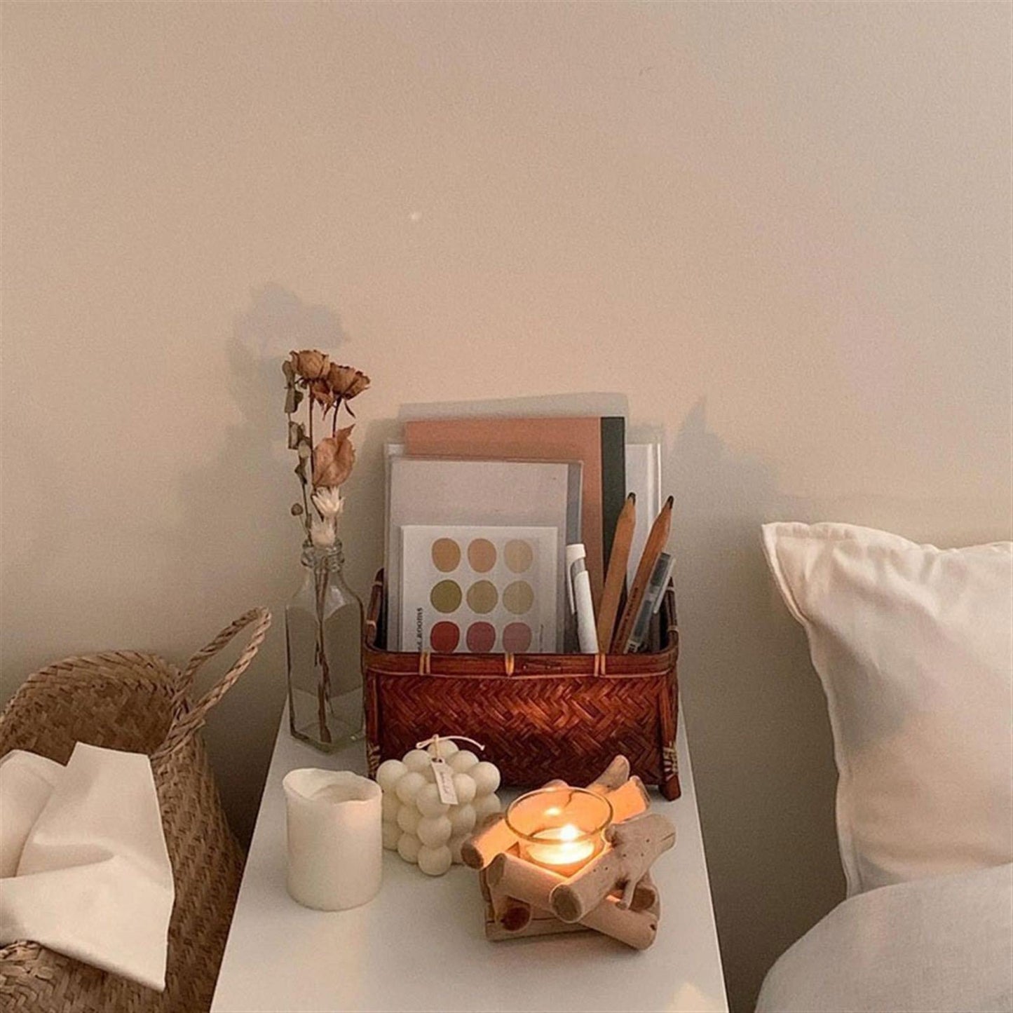 Decorative Candlestick Simple Wooden Candlestick Pastoral Style Glass Creative Decorations Photographic Props Desktop Decorations Candlestick