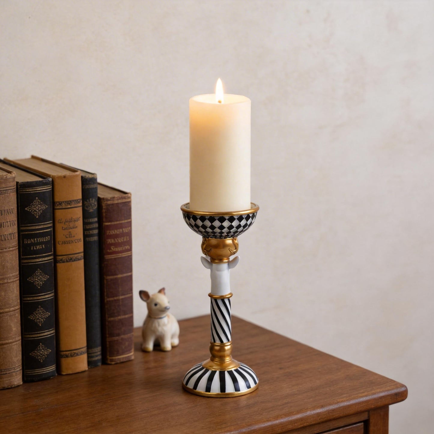 Checkered Animal Candle Holders, Resin Black White Checkered Tiger Head Candlestick Holders, Cute Black-and-White Pillar Candle Stand Home Decorations (Deer)