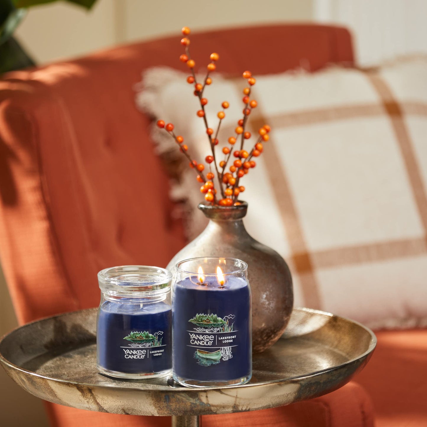 Yankee Candle Lakefront Lodge Scented Signature 20oz Large Jar 2-Wick Candle Over 60 Hours of Burn Time