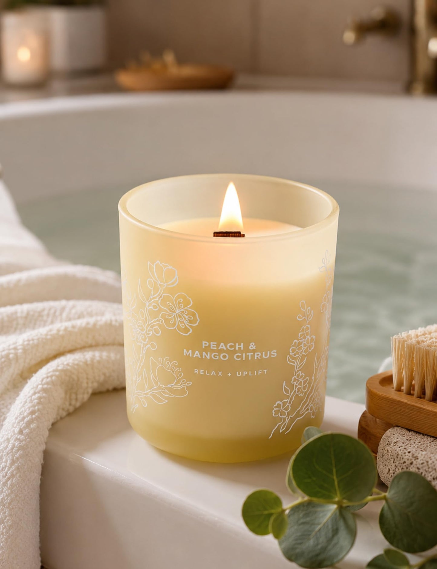 Peach Mango Citrus Candle, 10.6oz Wood Wick Soy Scented Candles for Home, Juicy Tropical Scent, Highly Scented Aromatherapy Relaxation Candle, Summer Gift for Women & Men