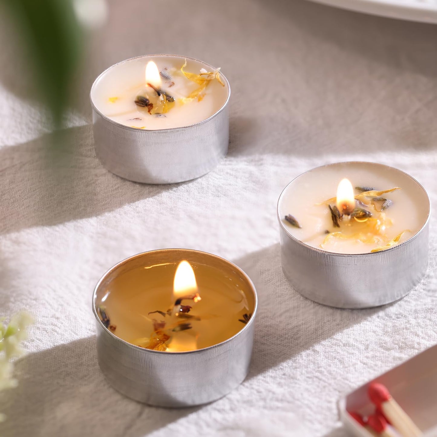 8 Pcs Lavender Scented Tealight Candles, 6H Long Burning - 100% Palm Wax Based Scented Tea Lights with Dried Flowers, Non-Toxic/Smokeless Tea Lights Candles for Spa, Bath, Wedding