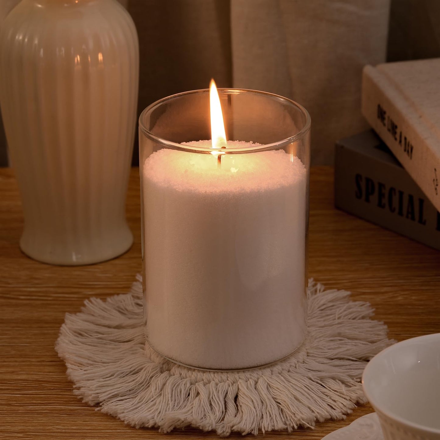 simeitol 18oz Scented Candle Sand Wax, Vanilla Scented Pearled Candles with a Glass Jar, Long Lasting with 120 Hours Refillable Candle Sand with 30 Wicks for Mom/Home Decor/Holiday Gift/Relaxation