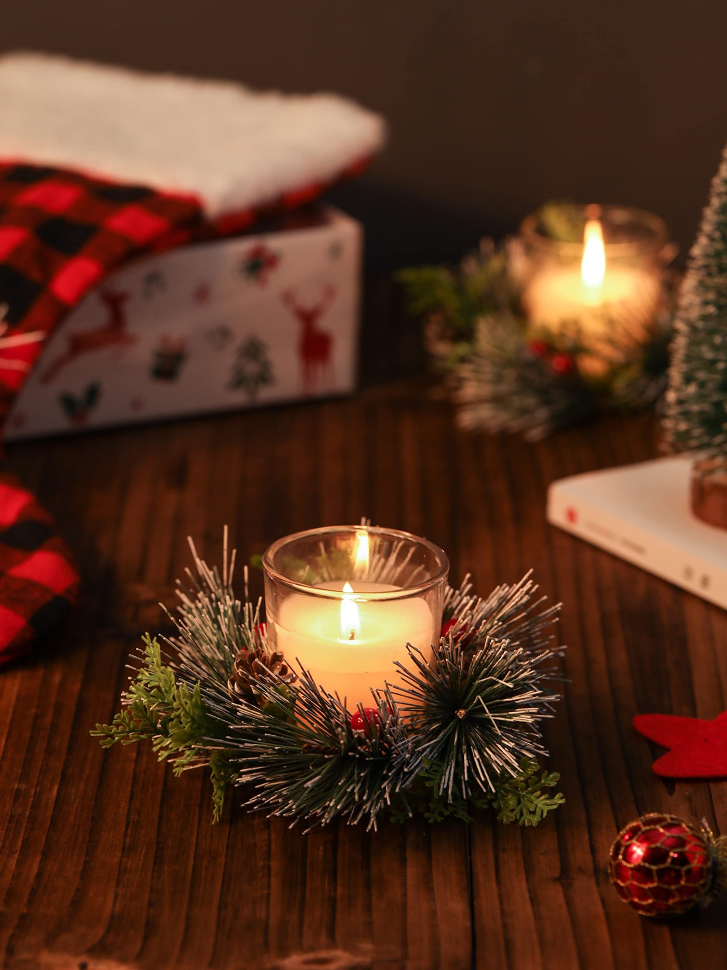 Christmas Candle Ring, 4 Pcs Votive Candle with Red Berry Pinecone, Xmas Ring Candle for Table Centerpiece Decoration Wedding Holiday,Clear
