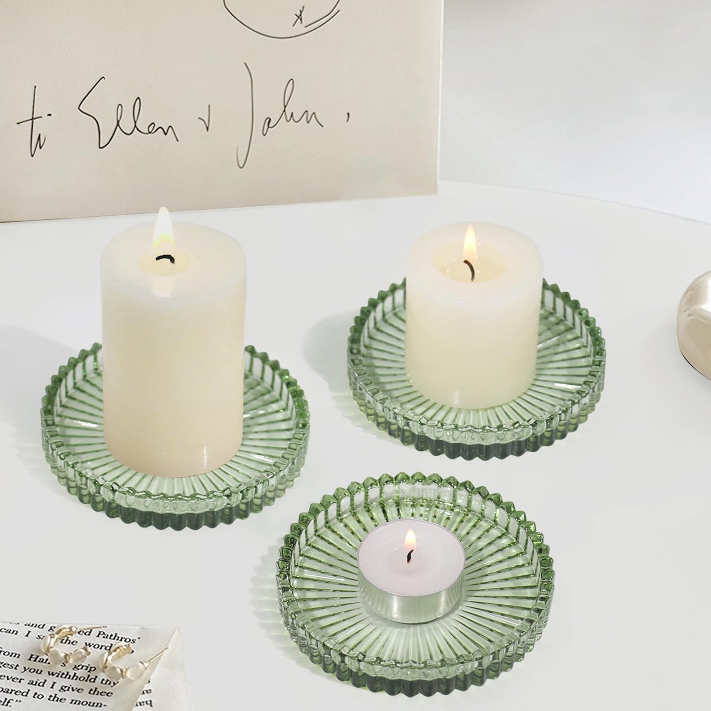 CHOCSTAY Glass Pillar Candle Holder, 4" Green Candle Plates Set of 3, Glass Candle Holders for Wedding, Party, Holiday, Home Decor, Table Centerpiece