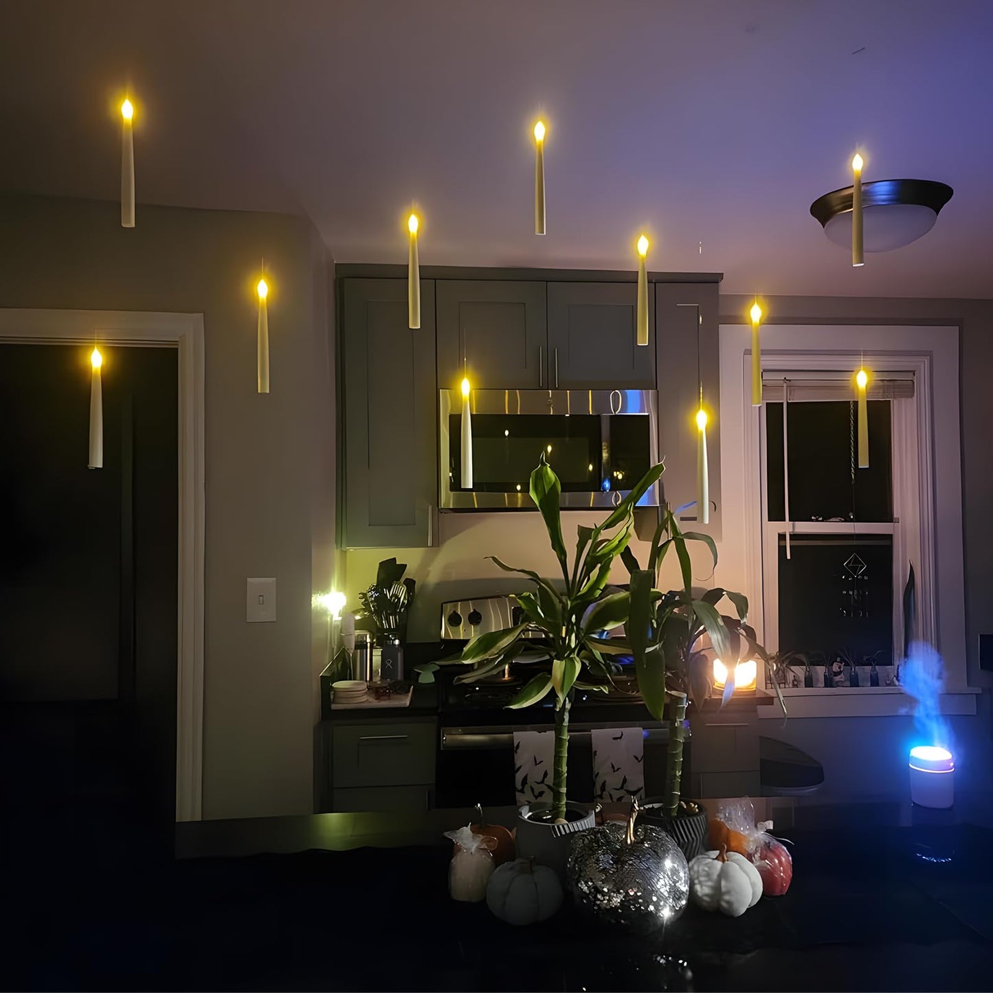Lezonic Flameless Floating Candles with Wand，20 Pcs Magic LED Hanging Taper Candles，Flickering Battery Operated Taper Candle with Wand Remote for Halloween Decorations