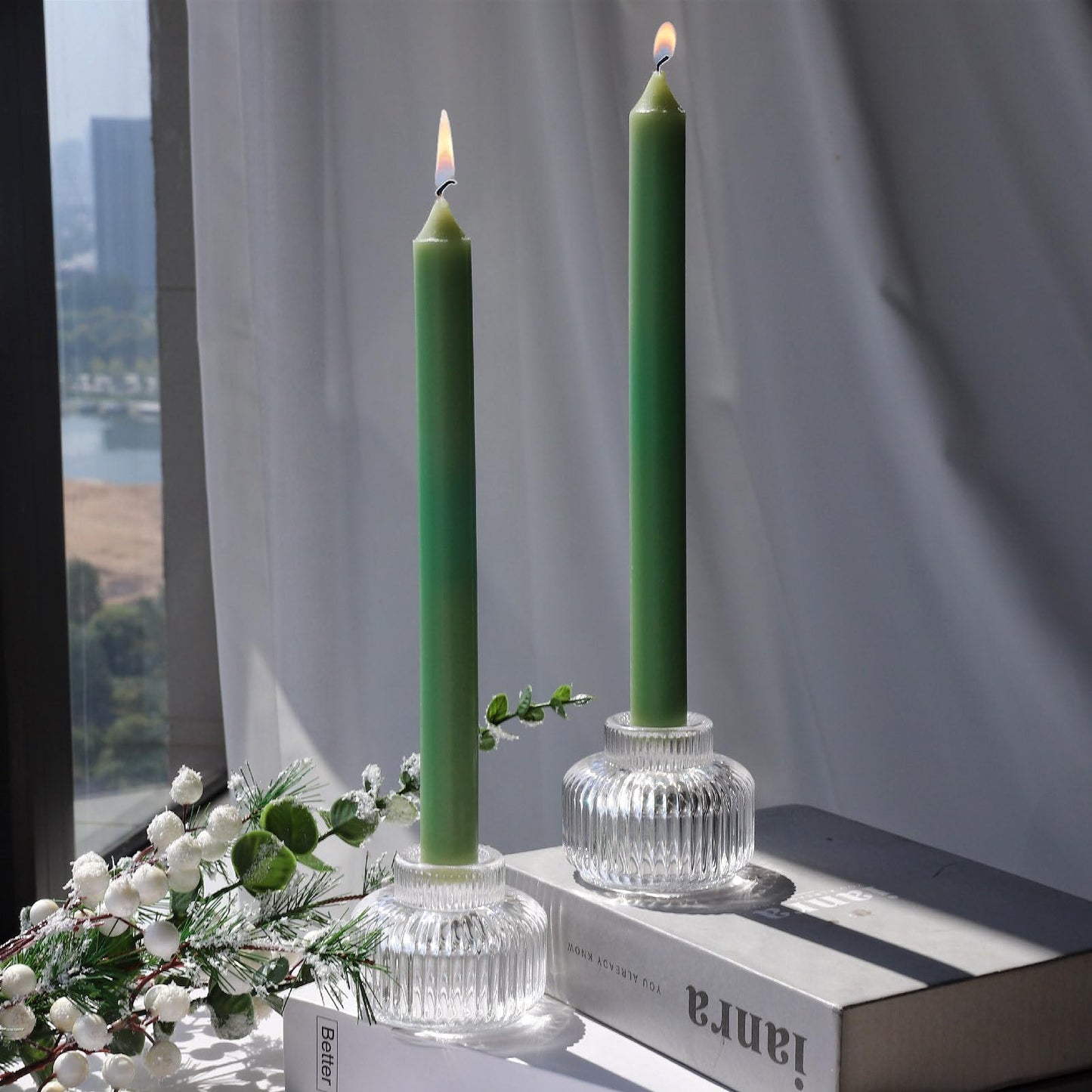 Woho Candle Stick Candle Holder Set of 4, Clear Taper Candle Holders for Wedding Table Centerpiece, Ribbed Glass Votive Candle Holders for Christmas Party Home Decor