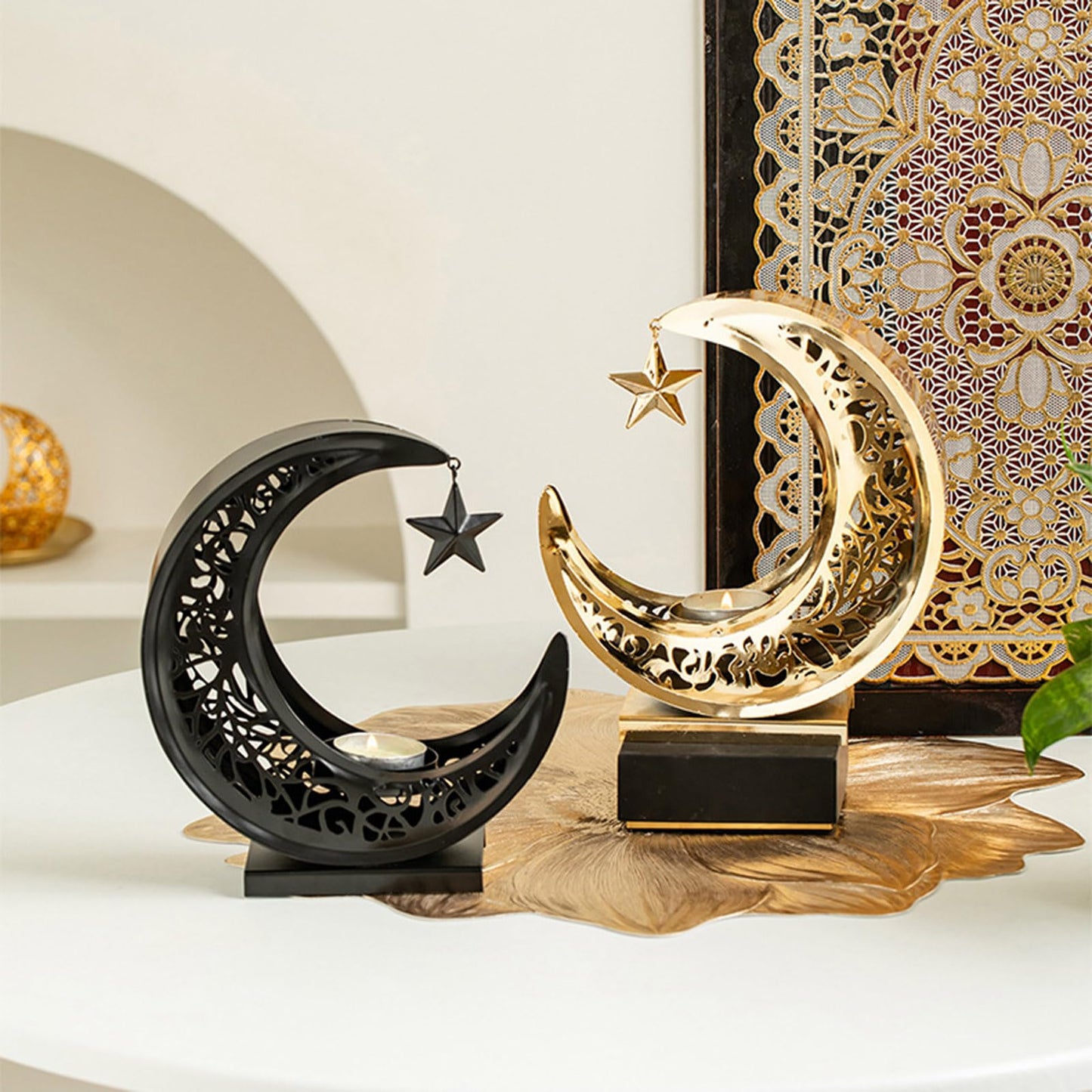 Mooned Shape Candelabra Hollowed Carved Tealight Display Stand for Tabletop Mantels Shelf Display Festival Celebration Wrought Iron Stand