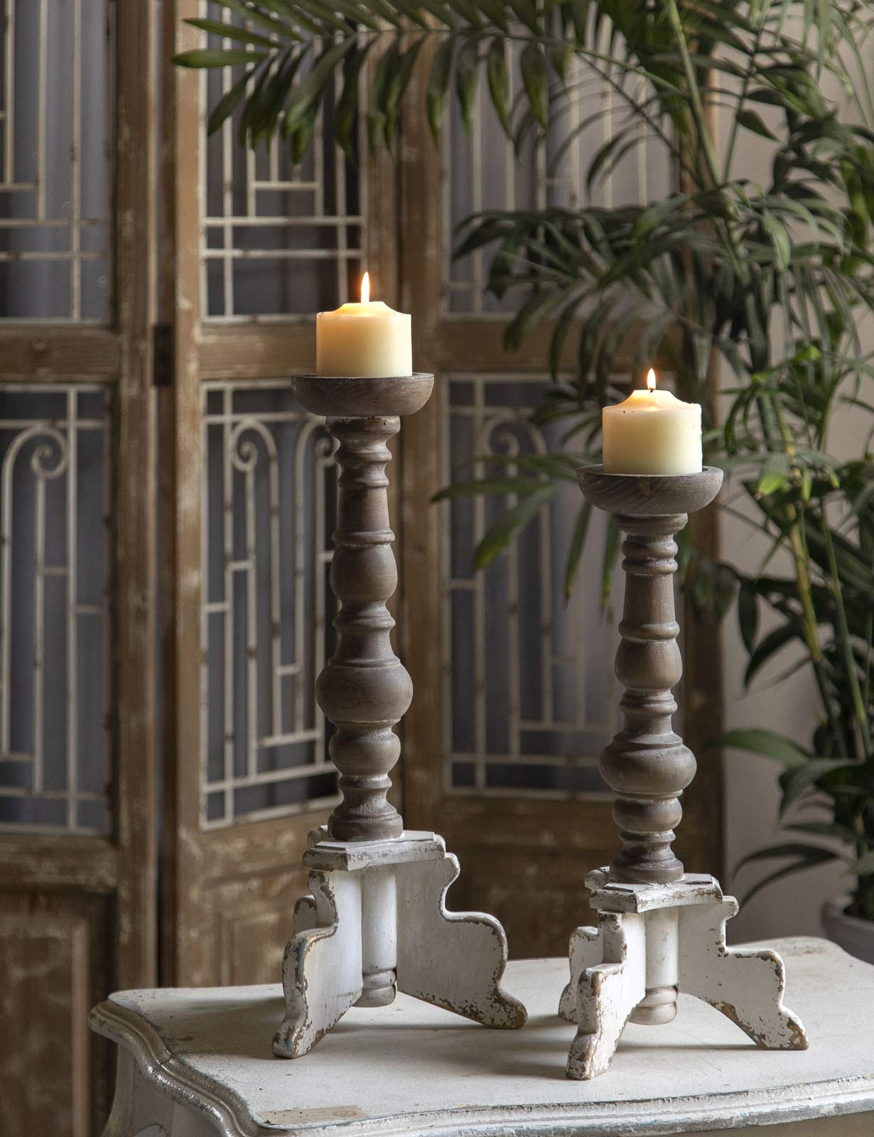 Floor Candle Holders Tall Set of 2, Candle Holders for Pillar Candles, Wood Handcrafted Rustic Candle Holder, Large Decorative Candles for Wedding Home Party, Farmhouse Pillar Candle Stand