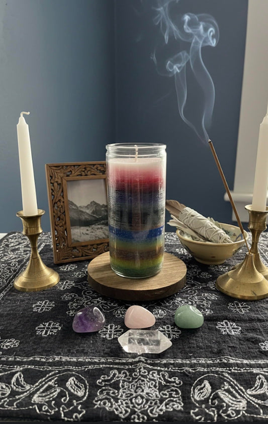 12 Colors Multi-Layered Chakra Candle, Glass Jar with Wooden Lid, Rainbow Colored Wax Layers, Spiritual Meditation Decor (12 Colors)