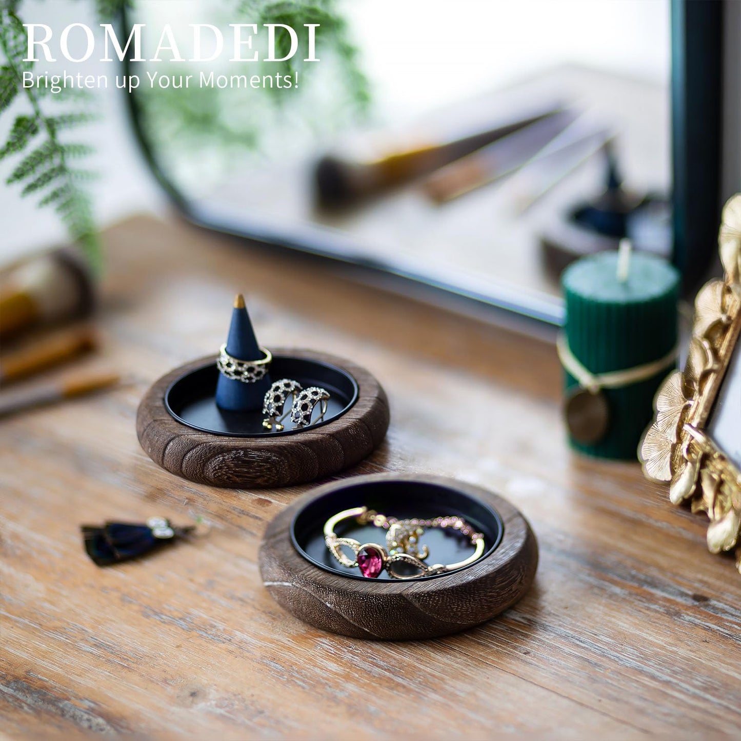 Romadedi Wood Candle Holder Farmhouse Decor - Pillar Candle Holders for Table Centerpiece Small Tray Riser Set of 4 Round Wooden Plate Pedestal Stand for Coffee Table Home Living Room, Brown