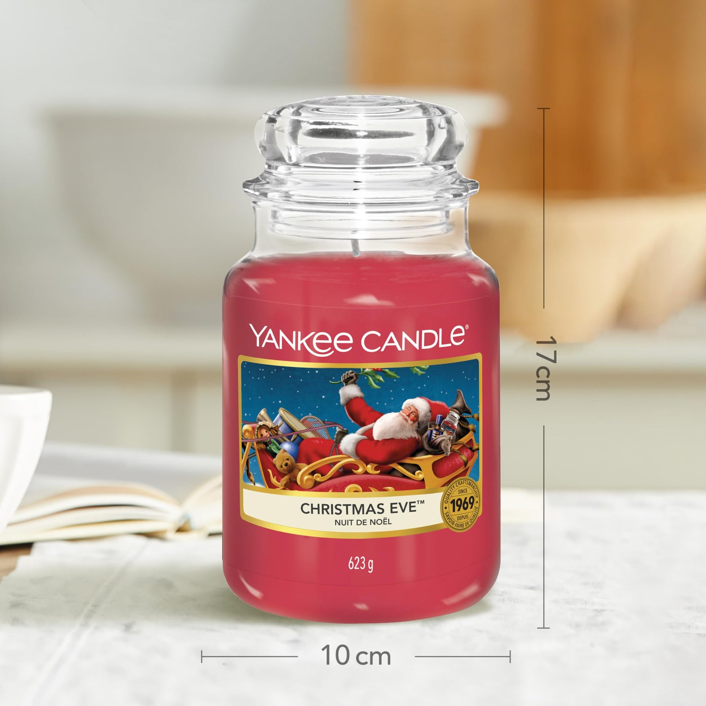 Yankee Candle Christmas Eve Scented, Classic 22oz Large Jar Single Wick Candle, Over 110 Hours of Burn Time