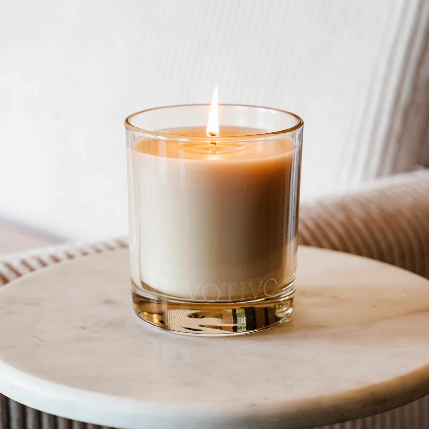 Votivo Champaca 10 oz Signature Candle | Soy Wax Blend | Luxury Glass Jar & Box | Home Decor | Gifts | Highly Scented