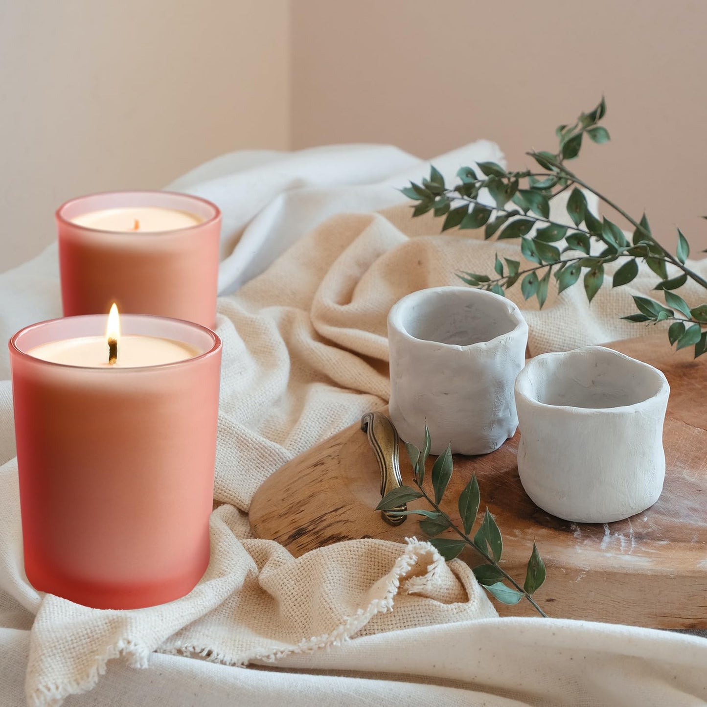 SHOWIN 10 OZ Thick Candle Jars for Making Candles 15 Pcs, Empty Jars with Wood Lids for Candle Making, Sample Container, Frosted Pink