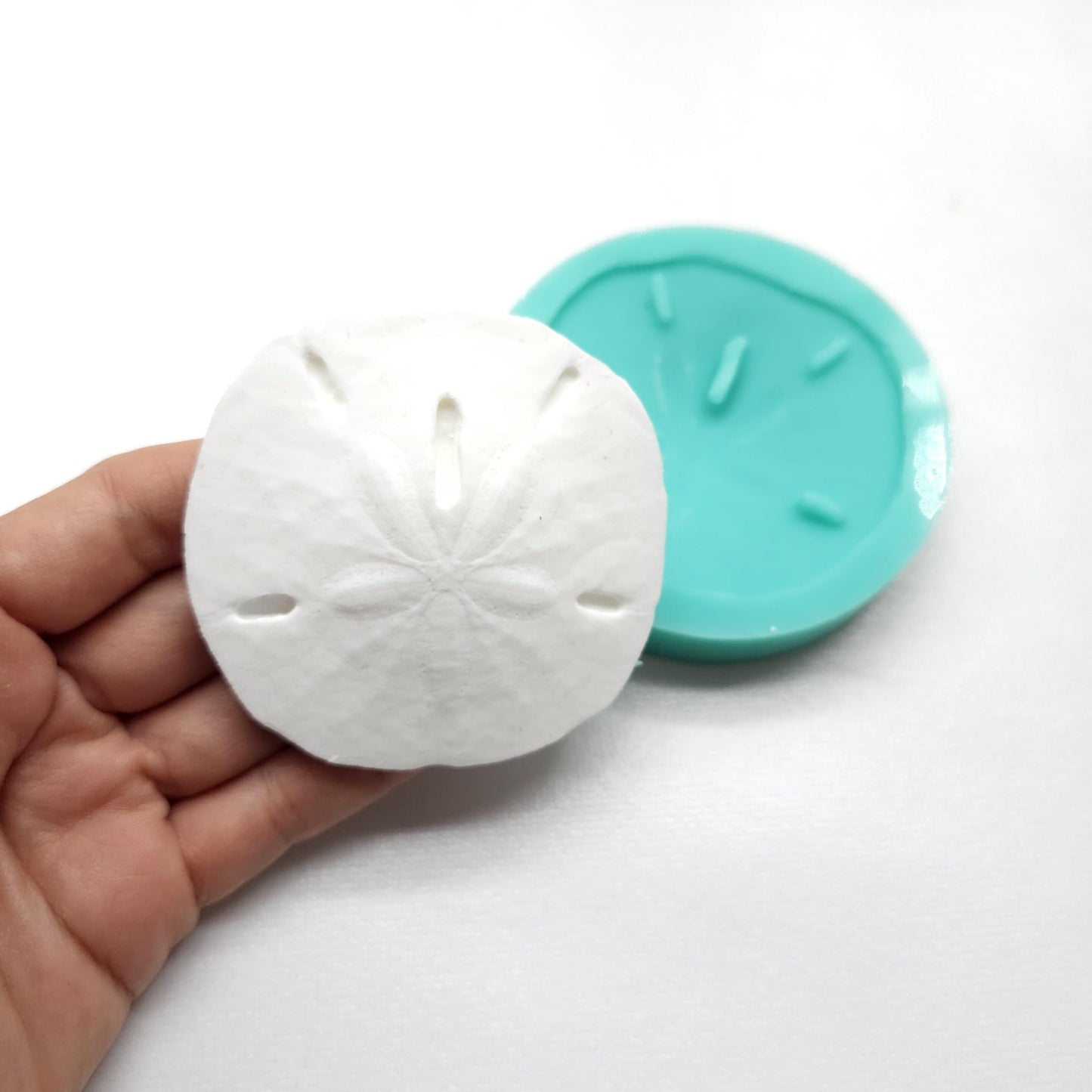 Natucraft Sand Dollar Silicone Mold - Under the Sea Animal Silicone Mold - Candle, Dessert Wax Melts, Soap Making Mold - NS046 (Model A)