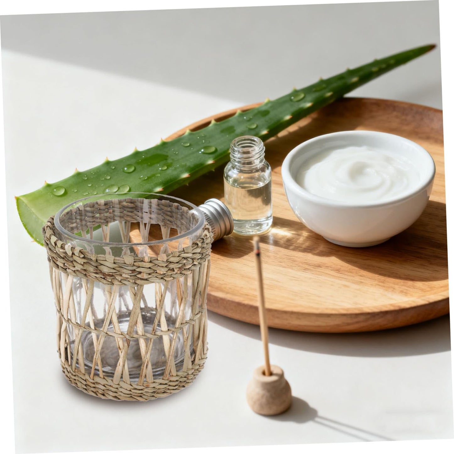 INOOMP Glass Candle Holder with Straw Woven Sleeve, Elegant Tea Light Candleholders for Desktop and Banquets, Aromatherapy and Home Decor, Party and Wedding Table Centerpiece