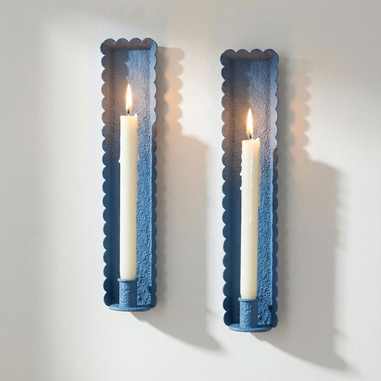AimtoHome Blue Wall Candle Sconces Set of 2, Scalloped Edge Box-Shaped Cast Iron Farmhouse Church Holders for Taper Candles, Wall Mounted Rustic Candle Sconce for Living Room, Dining Room Decor