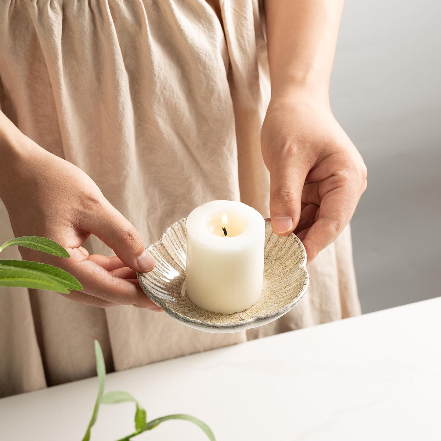 BEUNAIZER Ceramic Pillar Candle Holder Plates, Decorative Candlestick Holder, Tea Light Incense Santo Palo Holders, for Dinning, Party, Wedding, Birthday, Anniversary Decorations, 1pack (Camel)