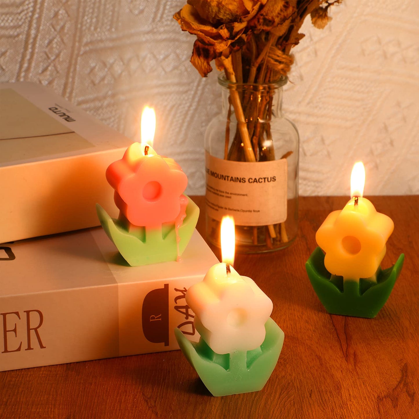 3 Pcs Flower Shaped Scented Candle Set Soy Wax Candle Decor for Table Fireplace Room Aesthetic Cute Gifts for Christmas Women Birthday Anniversary Party Favors(Pink, White, Yellow)