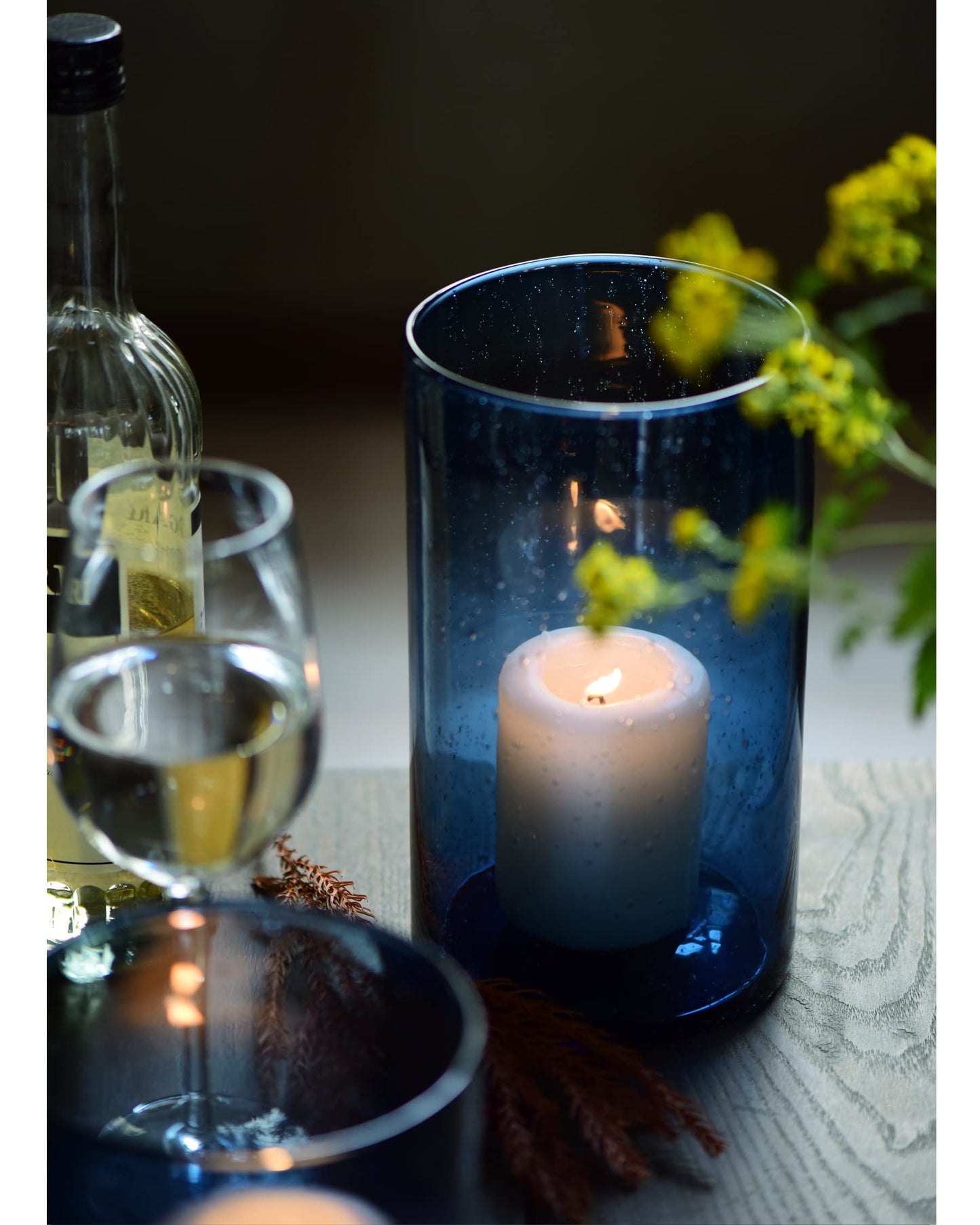 ARIAMOTION Glass Hurricane Candle Holder for Pillar Blue Cylinder Vase Flower Centerpiece Seeded Bubbles Modern Table Decoration for Kitchen Living Room 8 Inch 5 inch Diam