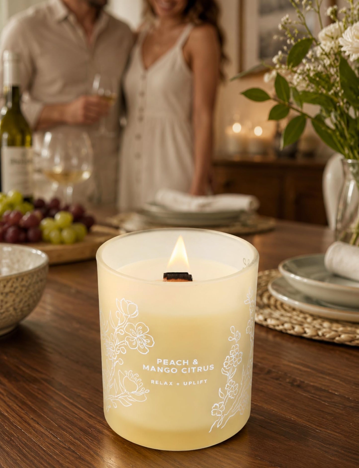 Peach Mango Citrus Candle, 10.6oz Wood Wick Soy Scented Candles for Home, Juicy Tropical Scent, Highly Scented Aromatherapy Relaxation Candle, Summer Gift for Women & Men