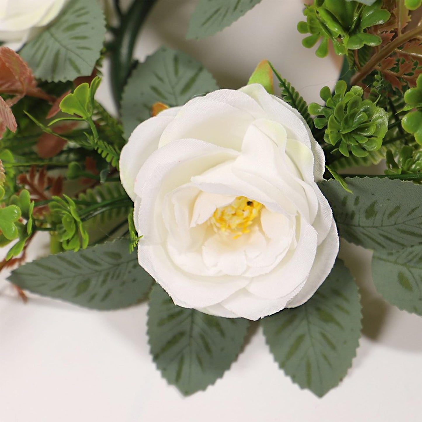 4 Pcs White Rose Candle Rings, Candle Rings Artificial Eucalyptus Leaves Wreaths Candle Rings Wreaths Greenery Wreath Candle Rings for Wedding Centerpiece Party Home Table Decor
