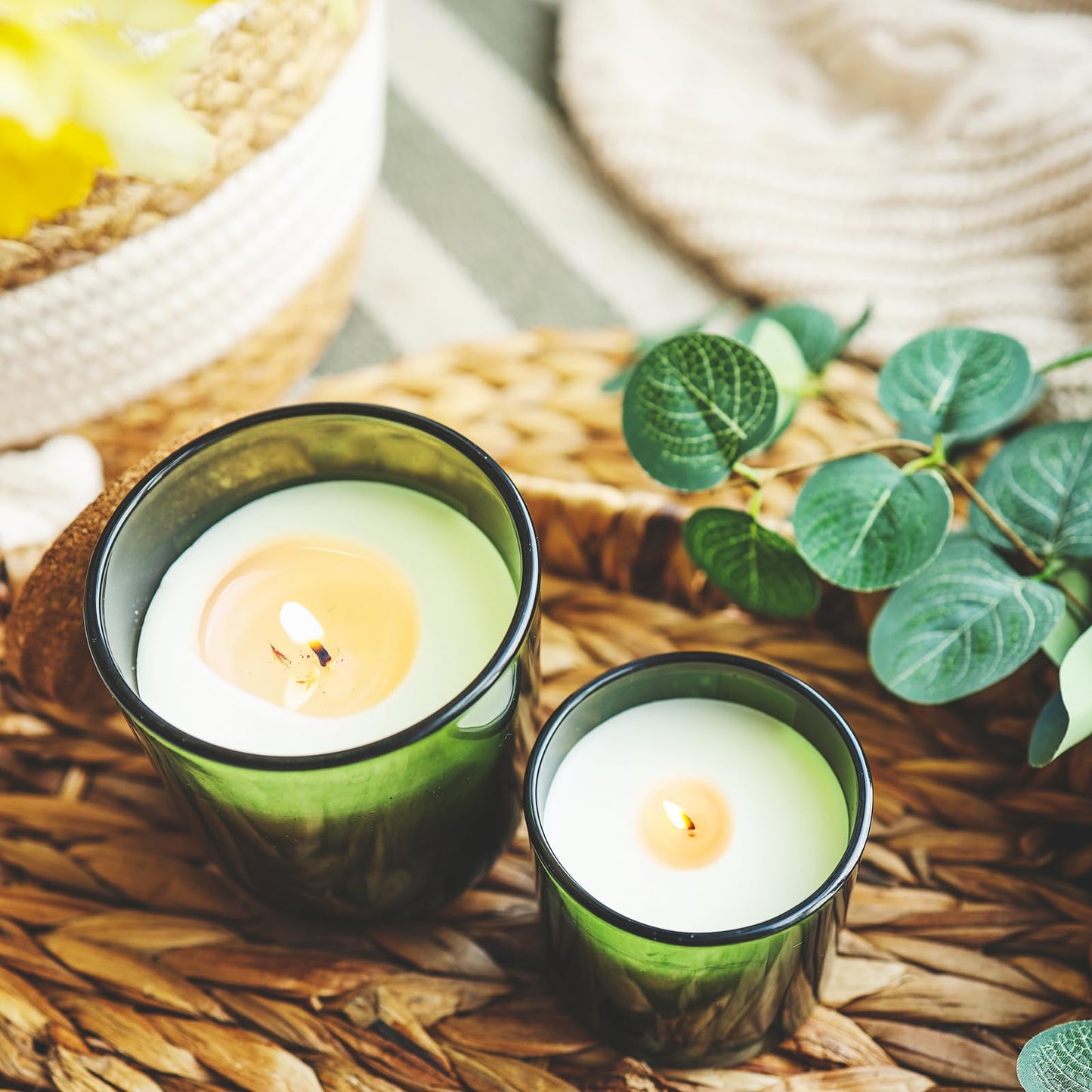 SHOWIN 10 OZ Thick Candle Jars for Making Candles 15 Pcs, Empty Jars with Wood Lids for Candle Making, Sample Container, Clear Green