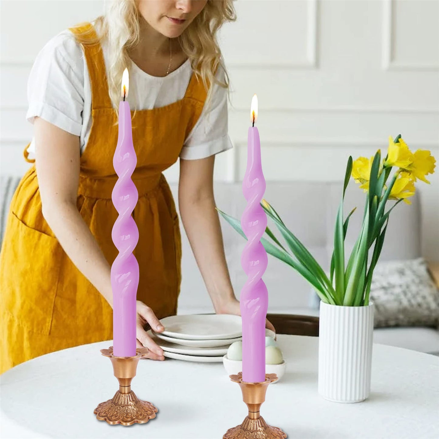 Gedengni Spiral Taper Candles Twisted Candlesticks -10 inches Lavender Candle Sticks Long Tapered Candle Purple Twist Candlestick for Home Dinner Wedding Women Gifts, 2pcs (1D-Light Purple)