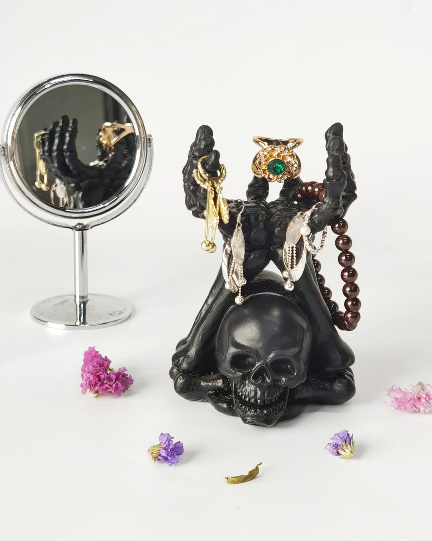 ZASEUCI Gothic Candle Holder & Hand Jewelry Holder – Skeleton Hand Organizer for Rings, Bracelets, Necklaces | Heavy-Duty Polyresin Display, Dark Decor for Halloween Gifts & Gothic Home Office
