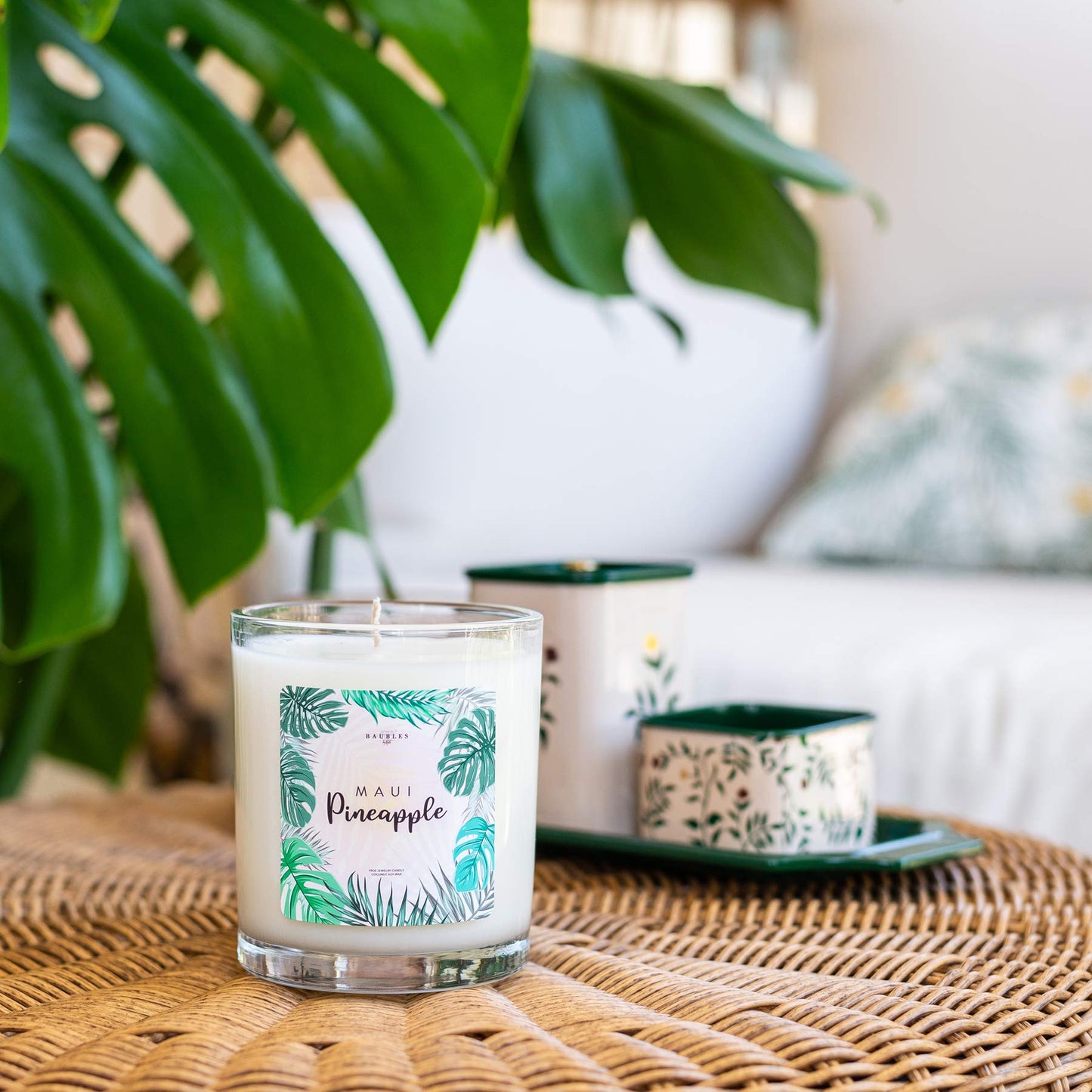 Kate Bissett Baubles Maui Pineapple Scented Premium Candle and Jewelry with Surprise Earring Inside | 10 oz Large Candle | Made in USA | Parrafin Free