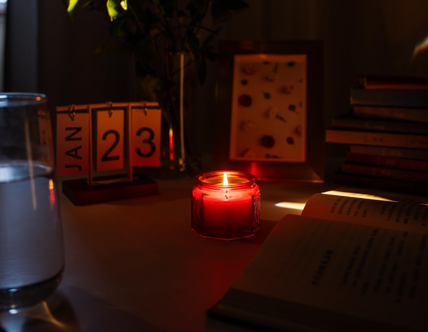 The Scented Candle from The Notre Aube Brand Will Bring Surprises When Burned Until The end, Making Them an Excellent Gift for Loved Ones and Family.